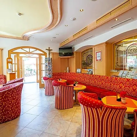 Berg&spa Urslauerhof 4*